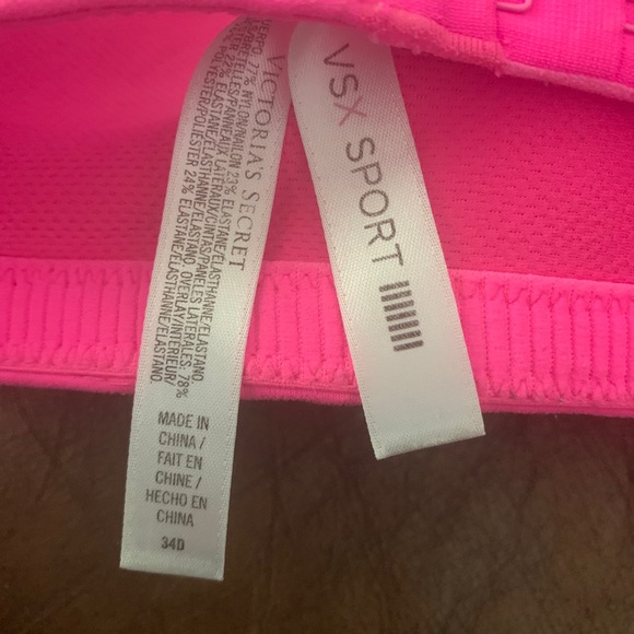 Sports bra - Picture 3 of 3